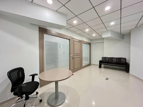 Renta Oficina 420m2 Acondicionada - Av. Masaryk Polanco Miguel Hidalgo