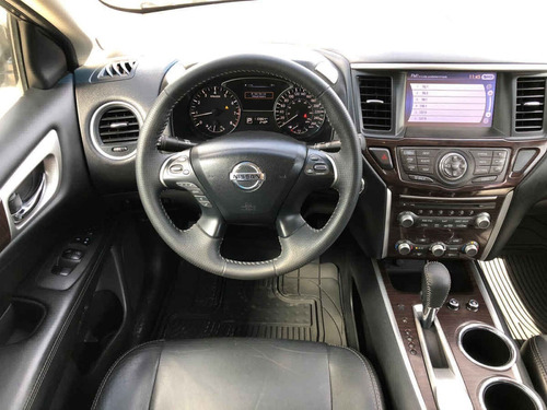 Imagen 12 de 15 de Nissan Pathfinder 2014 3.5 Exclusive At