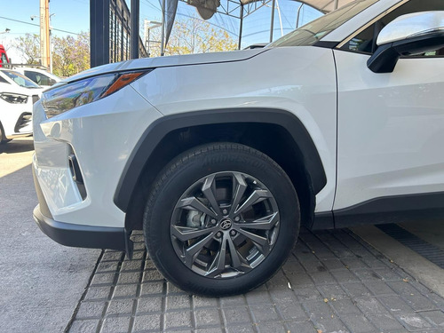 Toyota Rav4 L4 2.5l Hybrid 2023