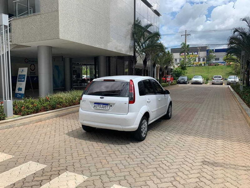 Ford Fiesta 1.6 8v Flex 4p Manual