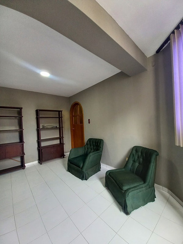 Imagen 5 de 7 de Noreida Delgado +58 414-1431887 / Apartamento (piso Bajo) En Venta Res. Las Antillas B, La Granja Naguanagua.