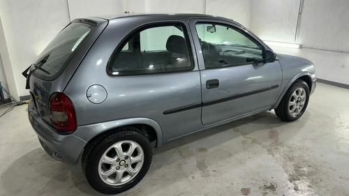 Chevrolet Corsa 1.6 Wind