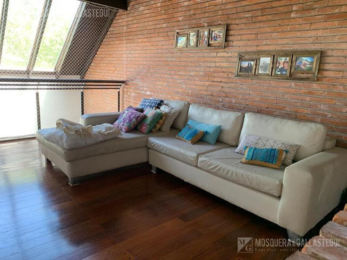 Casa - Las Lomas De San Isidro