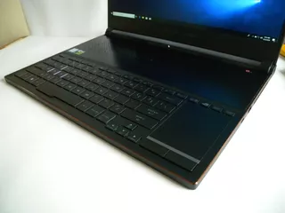 Asus Rog Zephyrus G16