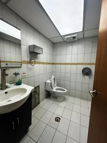 Oficina - Las Mercedes - 270 Mts2