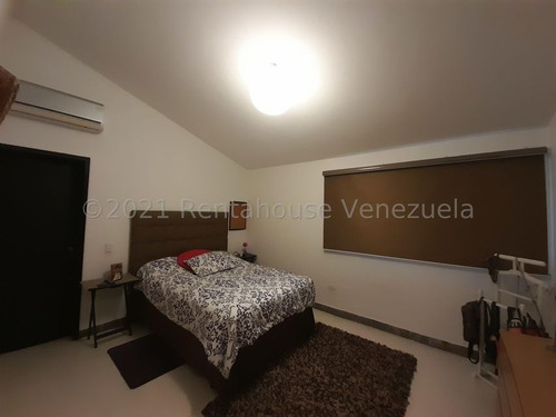 Imagen 4 de 14 de Leida Falcon Rentahouse Vende Casa En Trigal Norte Valencia 22-6974 Lf