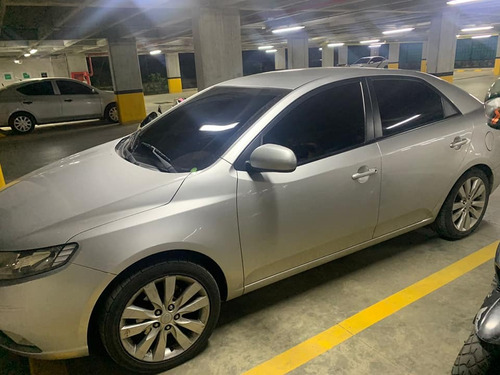 Kia CERATO FORTE 1.6