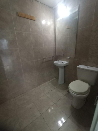Venta De Local 40m² En Ramos Mejia Muy Buen Estado