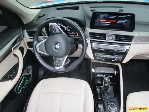 BMW X1 SDRIVE 20i 2000CC AT AA