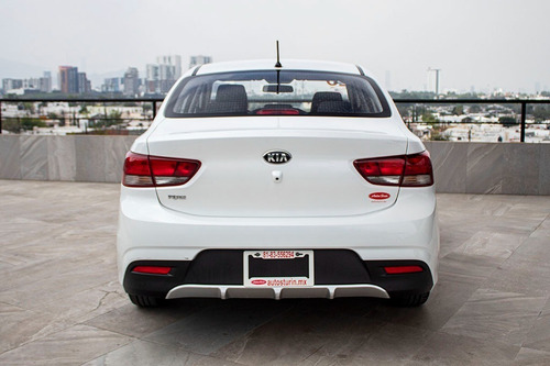 Imagen 5 de 9 de Kia Rio Lx 2020