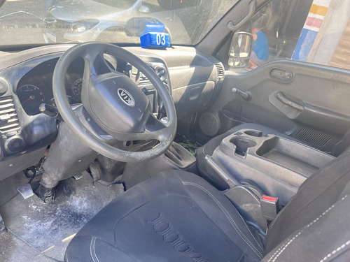 Kia Bongo 2.5 Std 4x2 Rs Turbo C/ Carroceria 2p
