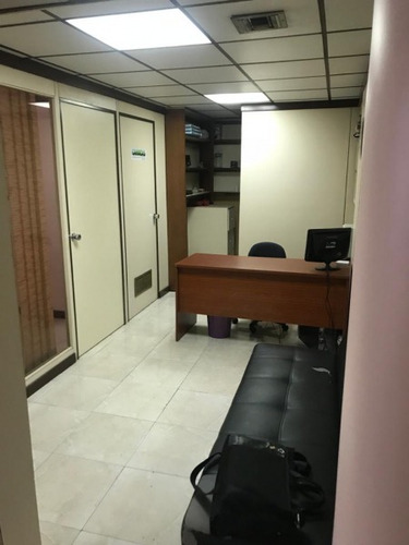 Imagen 5 de 7 de Venta De Oficina O Consultorio En Torre 18 La Campiña Caracas