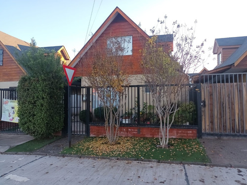 Grace Kelm Vende Casa En Barrio Cerrado/3 Dorm /2 Baños/ Es