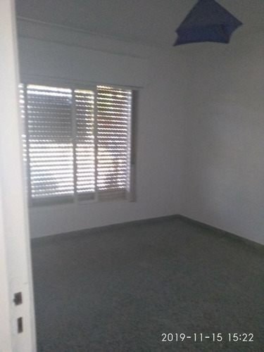 Imagen 5 de 9 de Venta Casa Ph 3 Ambientes San Fco. Solano