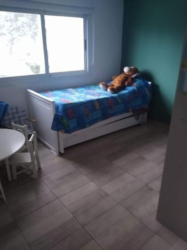 Casa En Venta 4 Amb. En Barrio Club De Campo El Candil