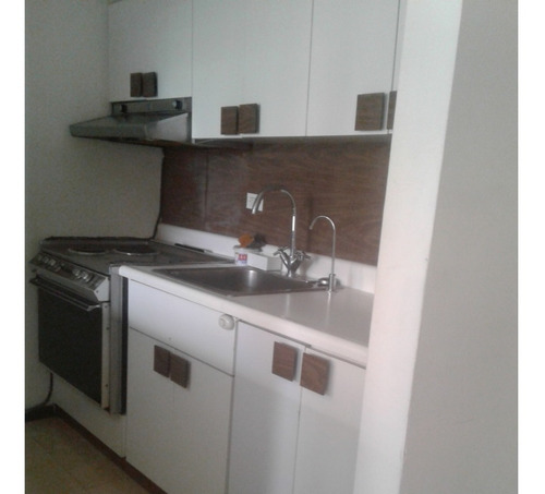 Imagen 3 de 12 de Alquilo Espectacular Apartamento En Sebucan Muy Cerca Del Parque Miranda (sucre)