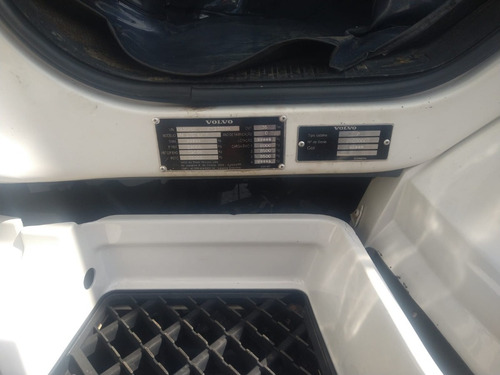 Imagem 17 de 18 de Volvo Vm 270