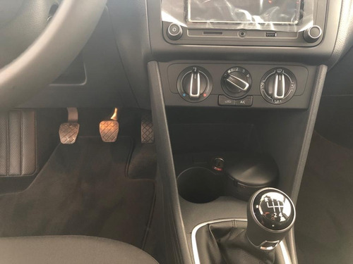 Imagen 10 de 15 de Polo Black Edition 2021