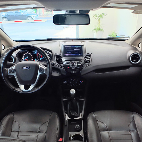 Ford Fiesta Titanium 1.6 4x2 #mkt