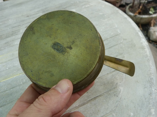 Antiguo Mechero Bronce 16,5 X 11,3 Diam X 6,6 Alto - 150 Grs (Usado)
