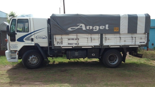 Imagen 4 de 14 de Ford Cargo 1722 Año 2005 Con Acoplado Ombu De 9.30 Año 2006.