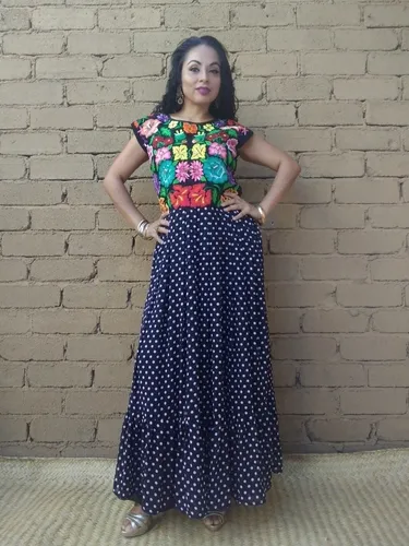 Vestido Bordado A Mano. Istmo Oaxaca. Vestido Bordado A Mano. Istmo Oaxaca.