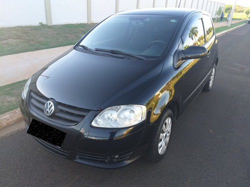 Volkswagen Fox 1.0 Vht Trend Total Flex 3p 2009