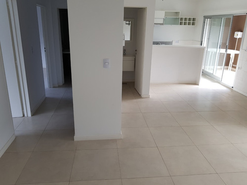 Bajo Precio! - Al Lago, 3amb, Jardín, Galería, Cochera