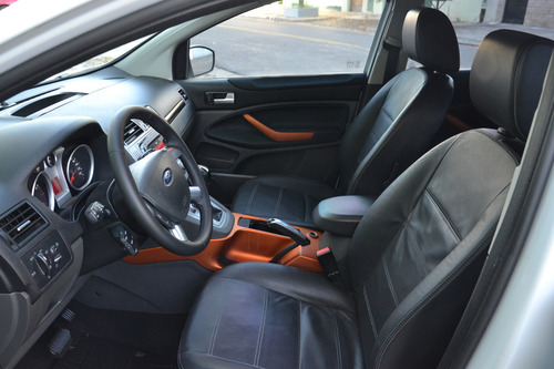 Ford Kuga 2.5 Titanium At 4x4 L (ku05)