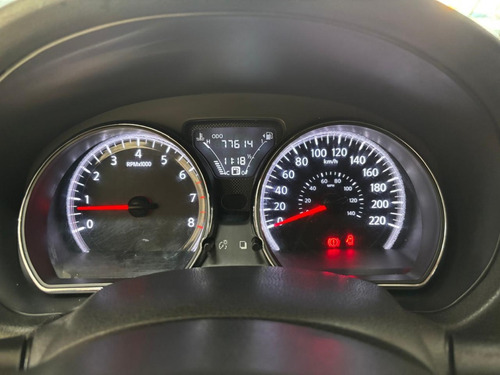 Nissan Versa 1.6 16V FLEXSTART SV 4P MANUAL