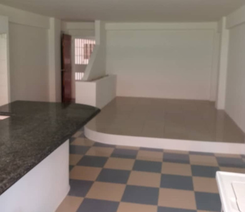 Imagen 3 de 9 de Venta De Apartamento Residencia Rio Dulce San Jacinto Maracay