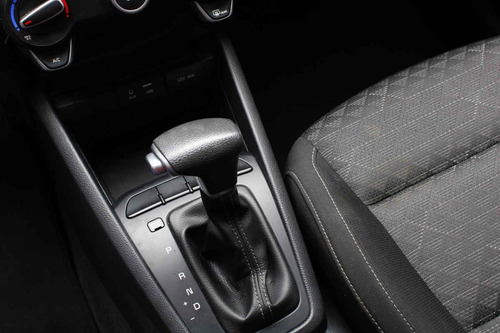 Imagen 15 de 15 de Kia Kia Rio Sedan 2018 4p Lx, Ta6, Ve, Ra-15