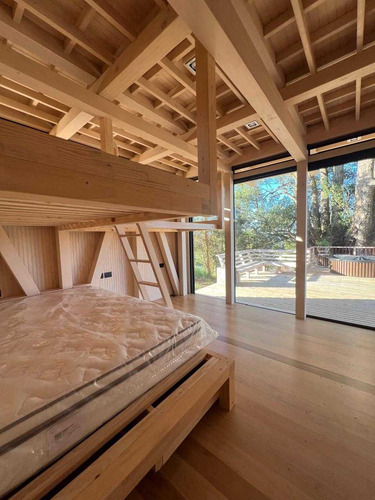Espectacular Casa En Lomas De Frutillar (93157)