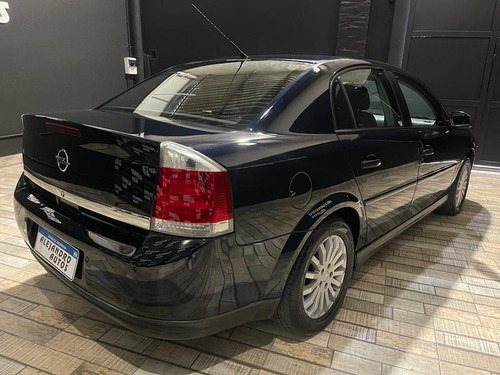 Imagen 2 de 15 de Opel Vectra 2002