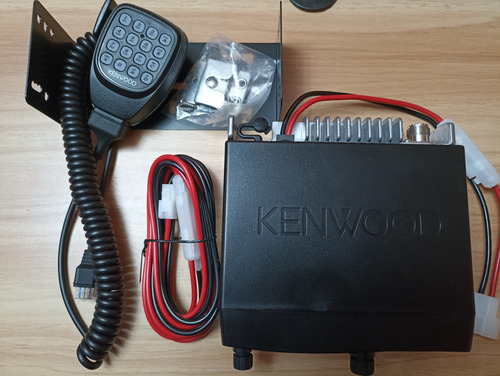 Radio Movil Kenwood Tm471 Banda Uhf, 40 Watts