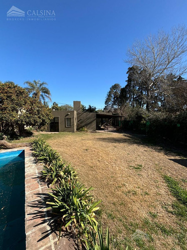 Casa En Venta En Villa Allende Golf