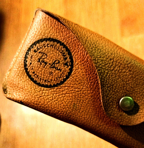 Ray Ban Caravan Fotocromático B&l 1970 Usa 24k. Ver X Favor! Fotocromáticos Oro Gris Clarito La A La Sombra Gris Humo Al Sol Oro Oro (Usado)
