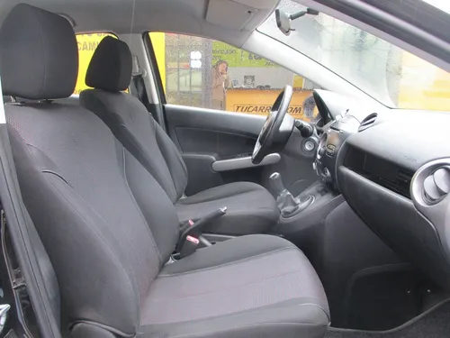 Mazda 2 1500cc Mt Aa