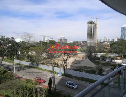 Imagen 5 de 15 de Apartamento En Venta Playa Mansa 3 Dormitorios