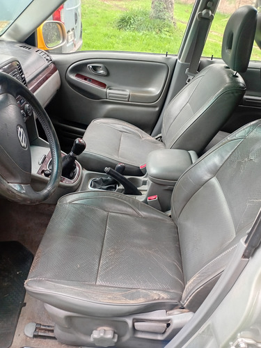Suzuki Grand Vitara 2.7 Xl-7 V6