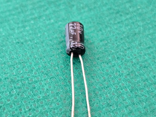 10x Capacitor Eletrolitico 22uf/10v 85° 4x7mm Chemicon