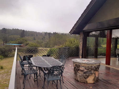 Exclusivo Chalet Privado En Villa Berna- Alquiler Temporal