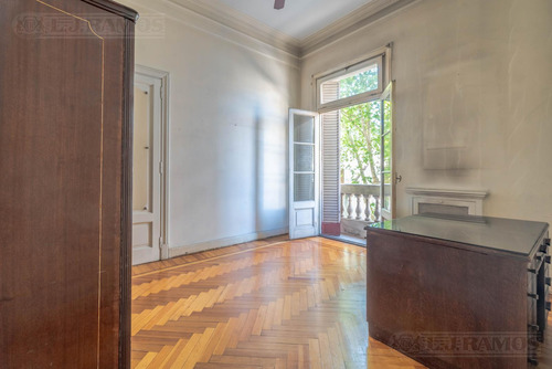 Depto Once 200m2 1er Piso