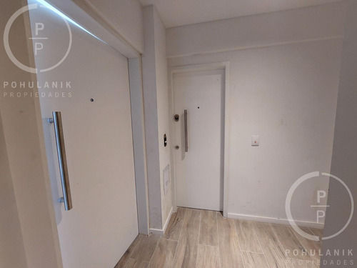 Venta 4 Ambientes Con Patio, Balcón Con Parrilla, Dependencia Y Cochera, Belgrano.