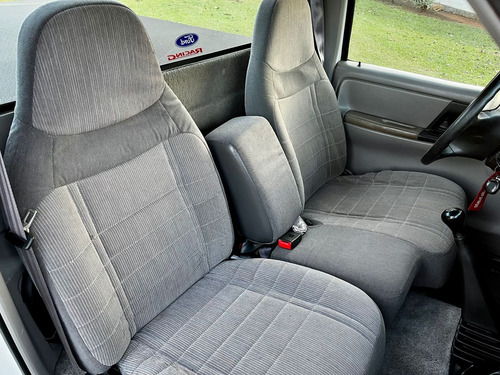 Ford Ranger 4.0 Xlt 6 4x2 2p