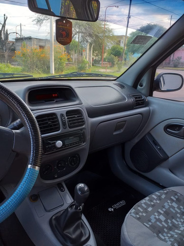 Renuault Clio 2007 Mod. Conford. 140.000km