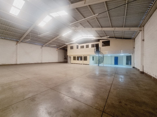Imagen 4 de 6 de Vende/renta Ofi-bodega En Zona Franca En Amatitlán