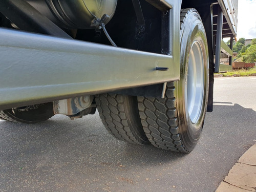 Ford 1319 Ano 2014/2014 Baú Caminhão Toco Baú Com Rampa