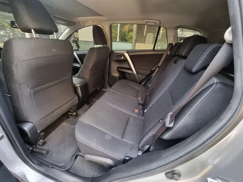 Toyota RAV4 2.0 Street