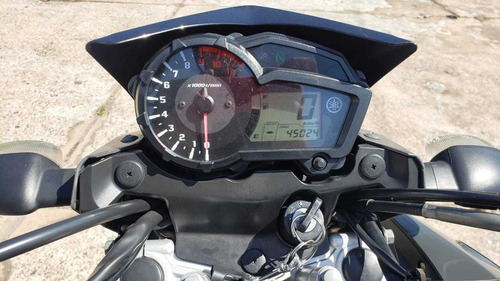 Imagem 2 de 10 de Yamaha E